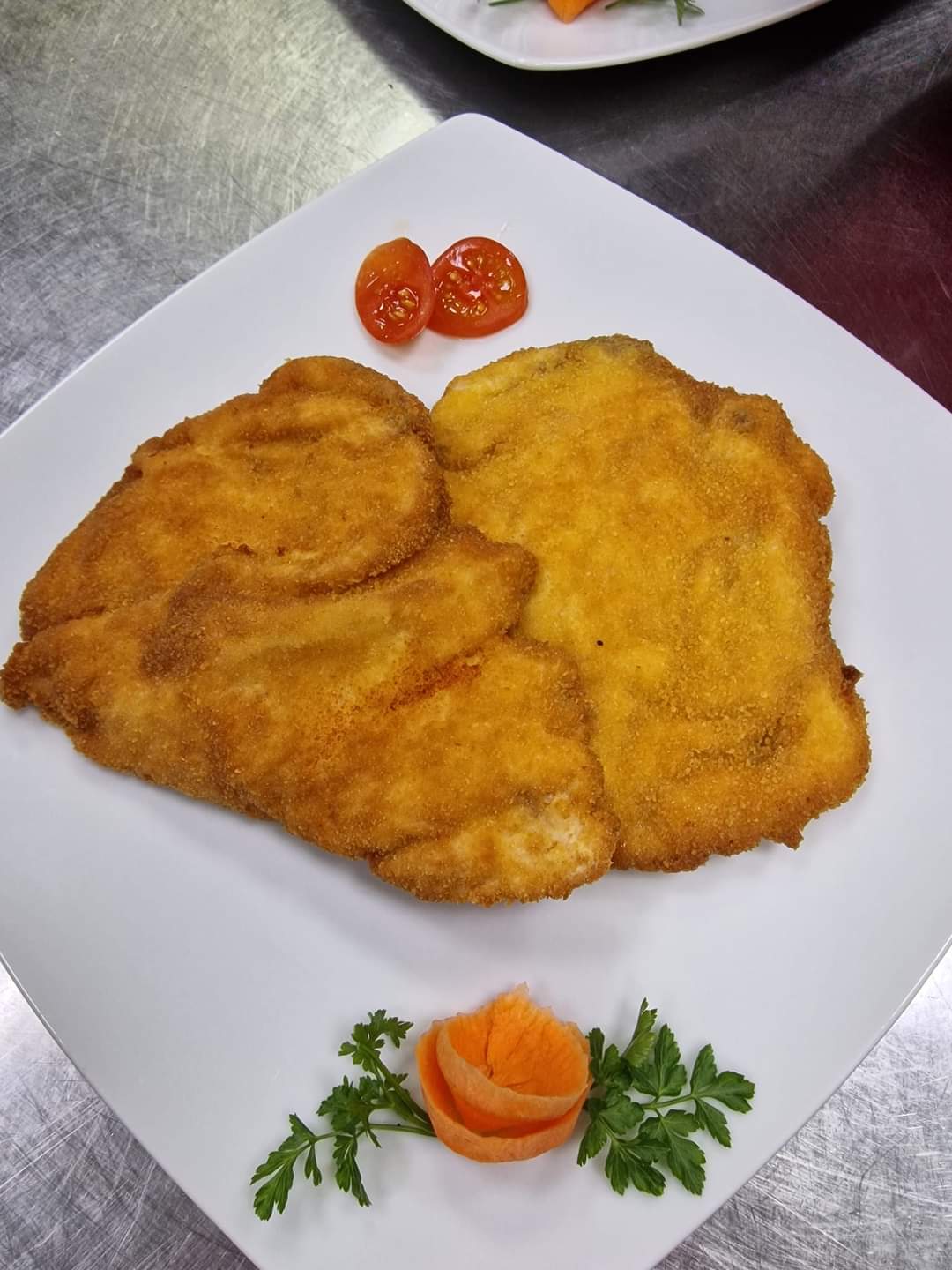 Snitel de porc ( 200gr)